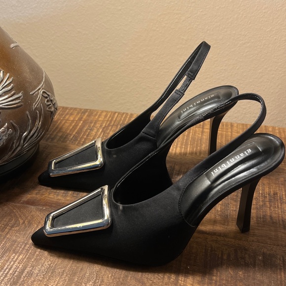 NWOB $98 MSRP Gianni Bini “Jalen” Slingback Pumps – Multiple Sizes - Picture 3 of 10